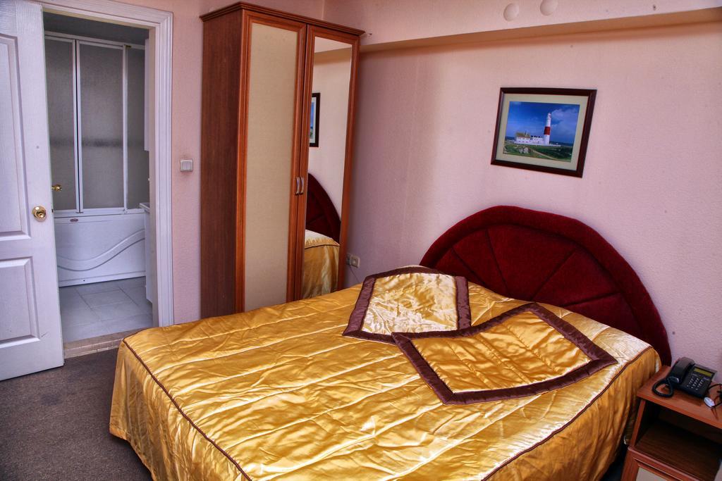 Rainbow 48 Apart Hotel Istanbul Rum bild